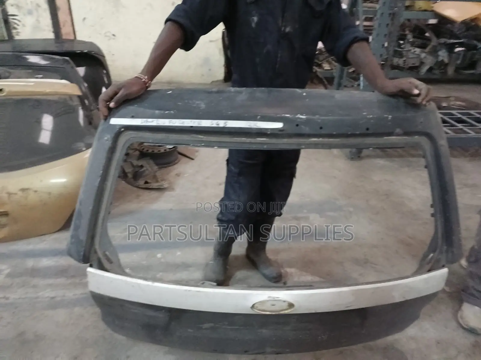 Tailgate Subaru Forester Sg5