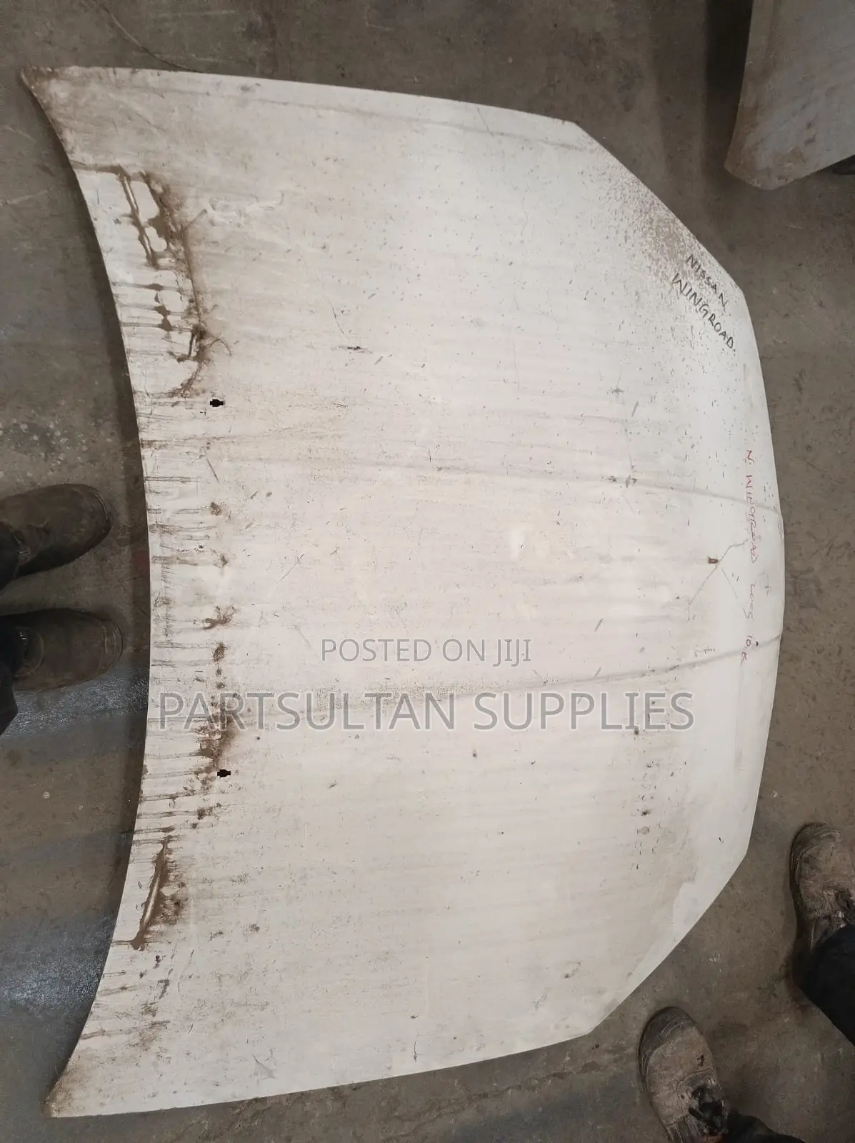 Bonnet Nissan Wingroad 2005