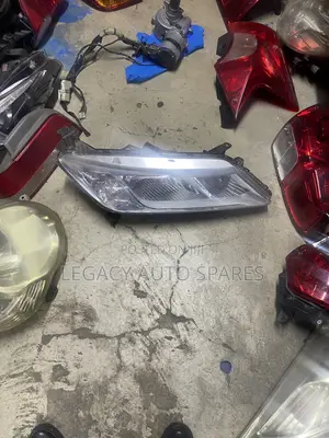Honda Grace Headlight