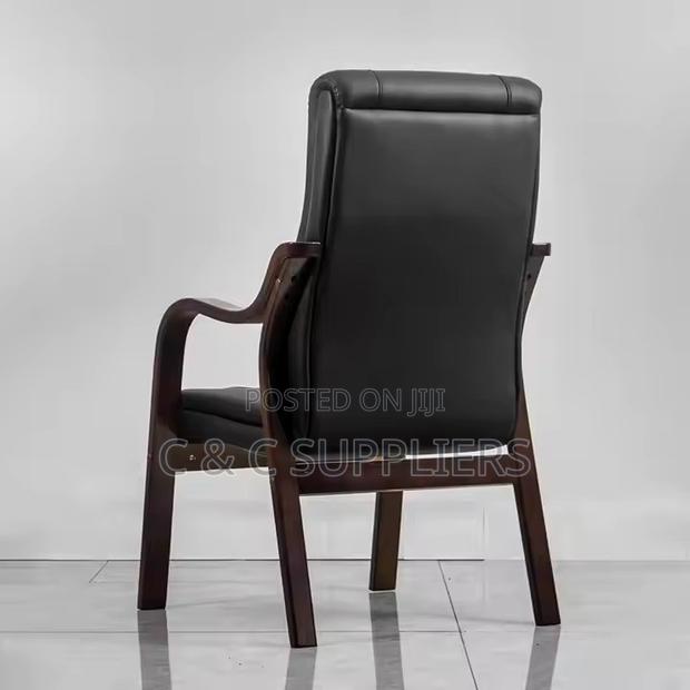 Executive Director's Office Guest Chair. - thumbnail 3