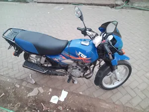 TVS HLX Plus ES 2024 Blue