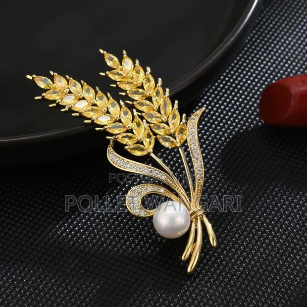 Cute Brooches - thumbnail 4