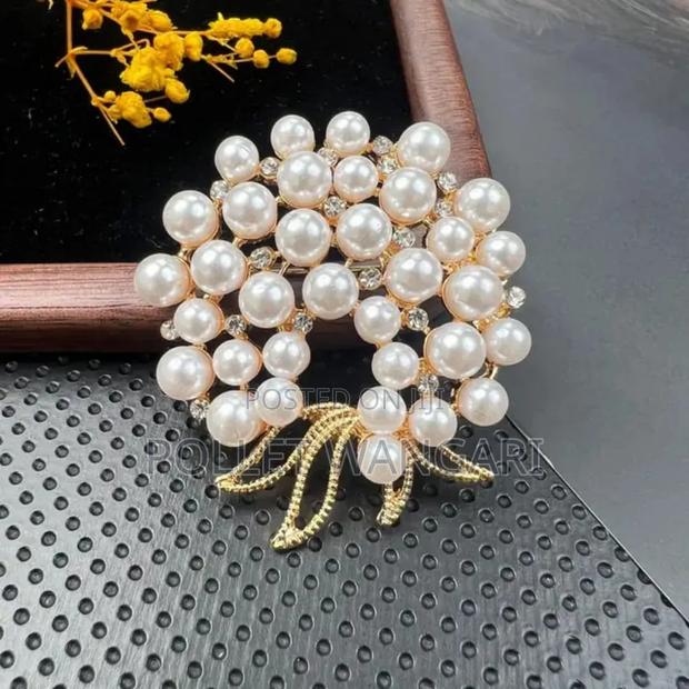 Cute Brooches - thumbnail 5