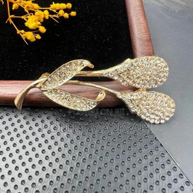 Cute Brooches - thumbnail 9