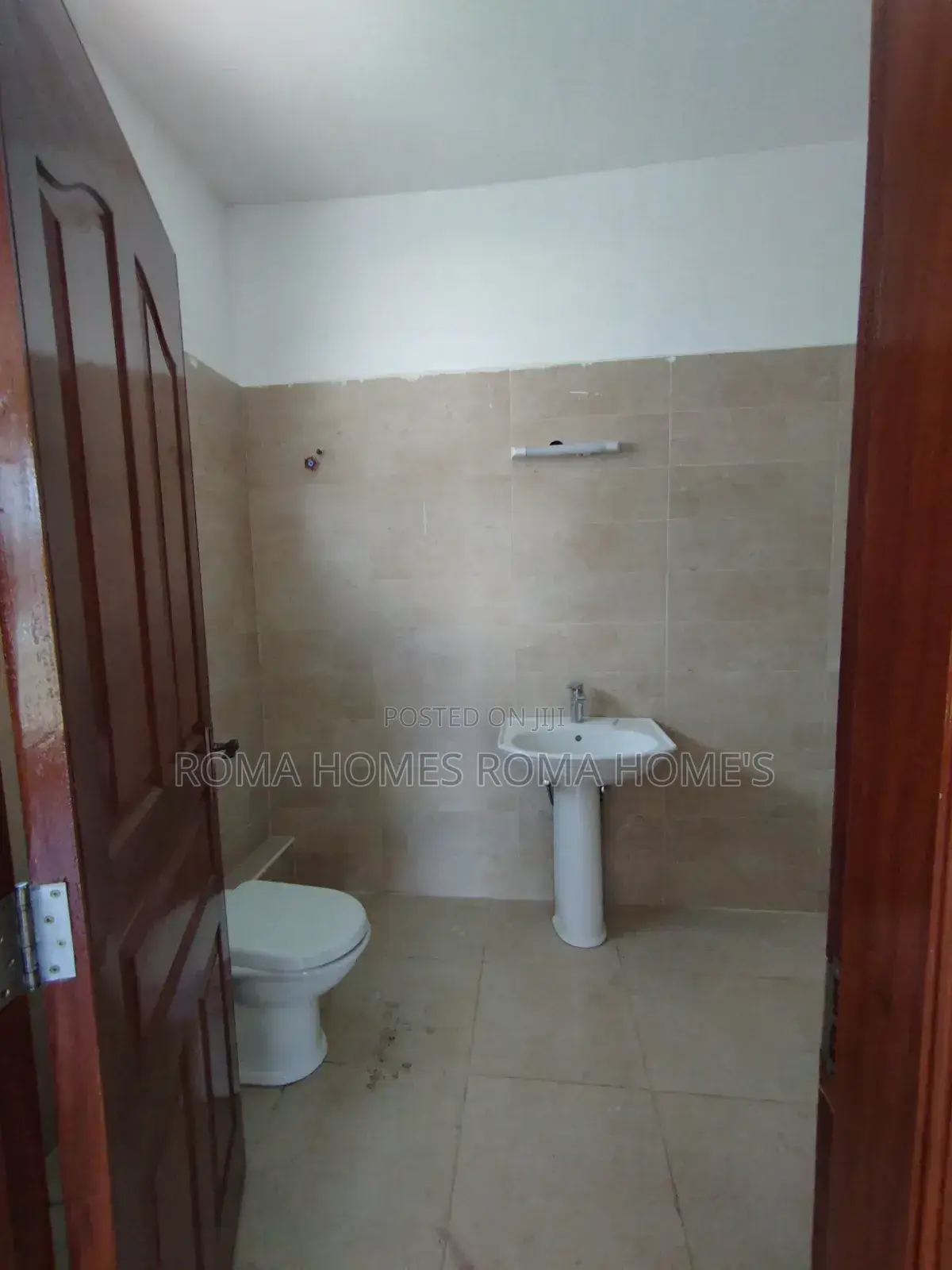 5bdrm House in Muthangari for rent