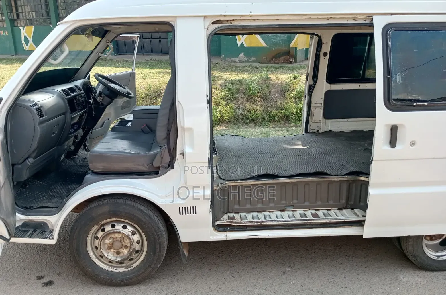 Mazda Bongo 2012 White