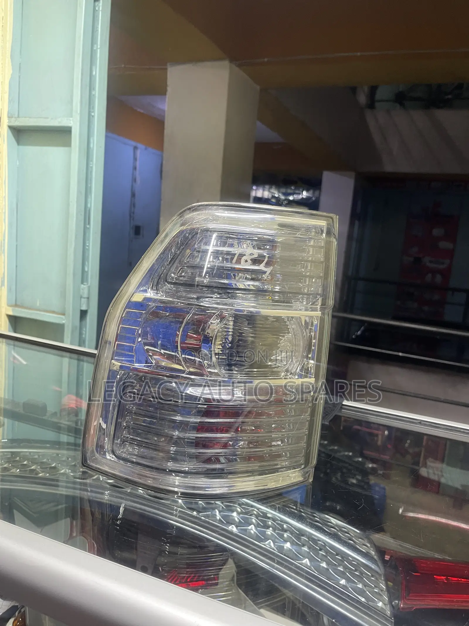 Mitsubishi Pajero Taillight (Shogun)