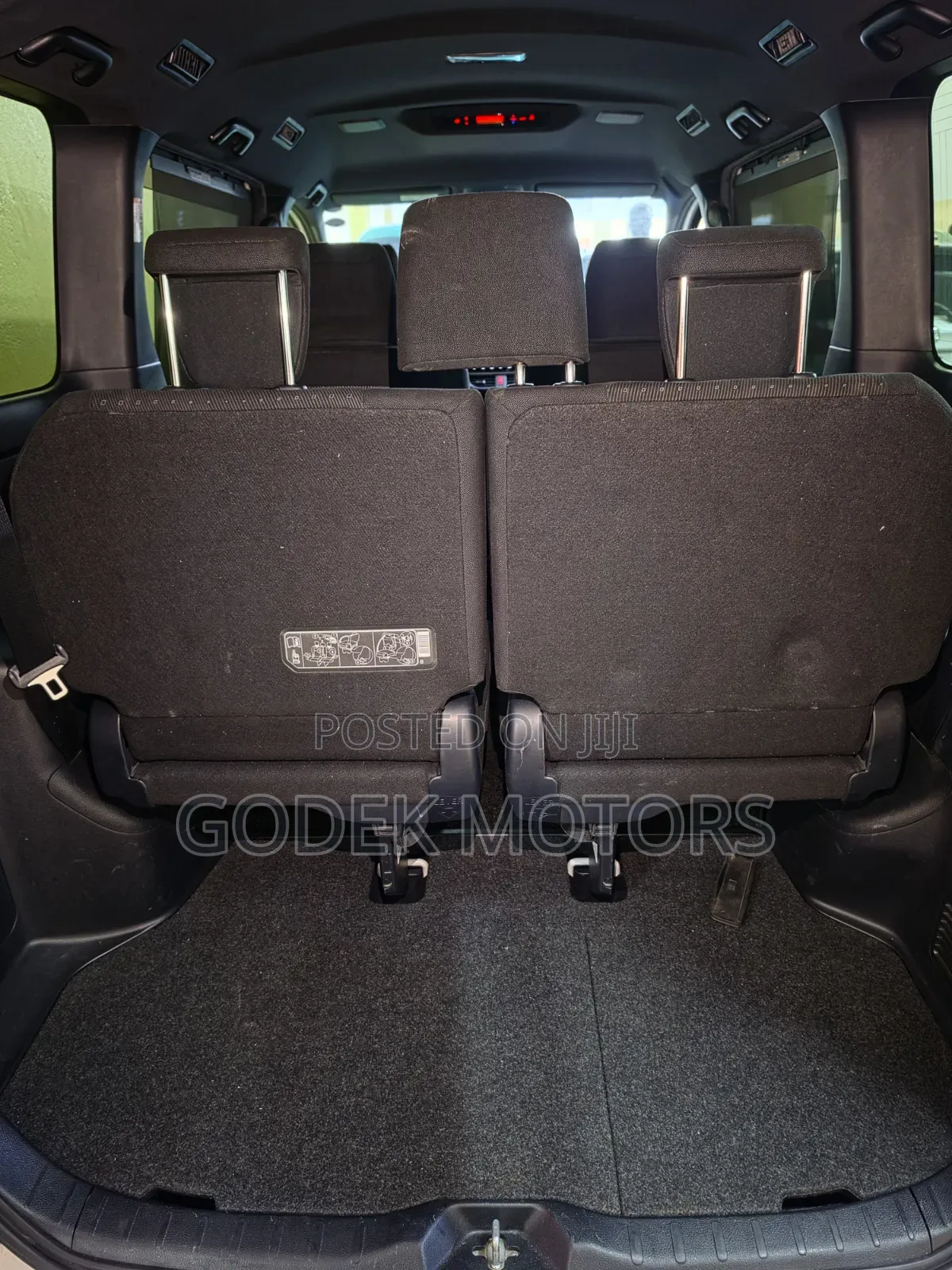 Toyota Noah 2019 White