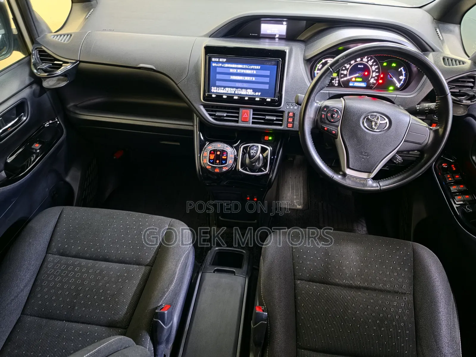 Toyota Noah 2019 White