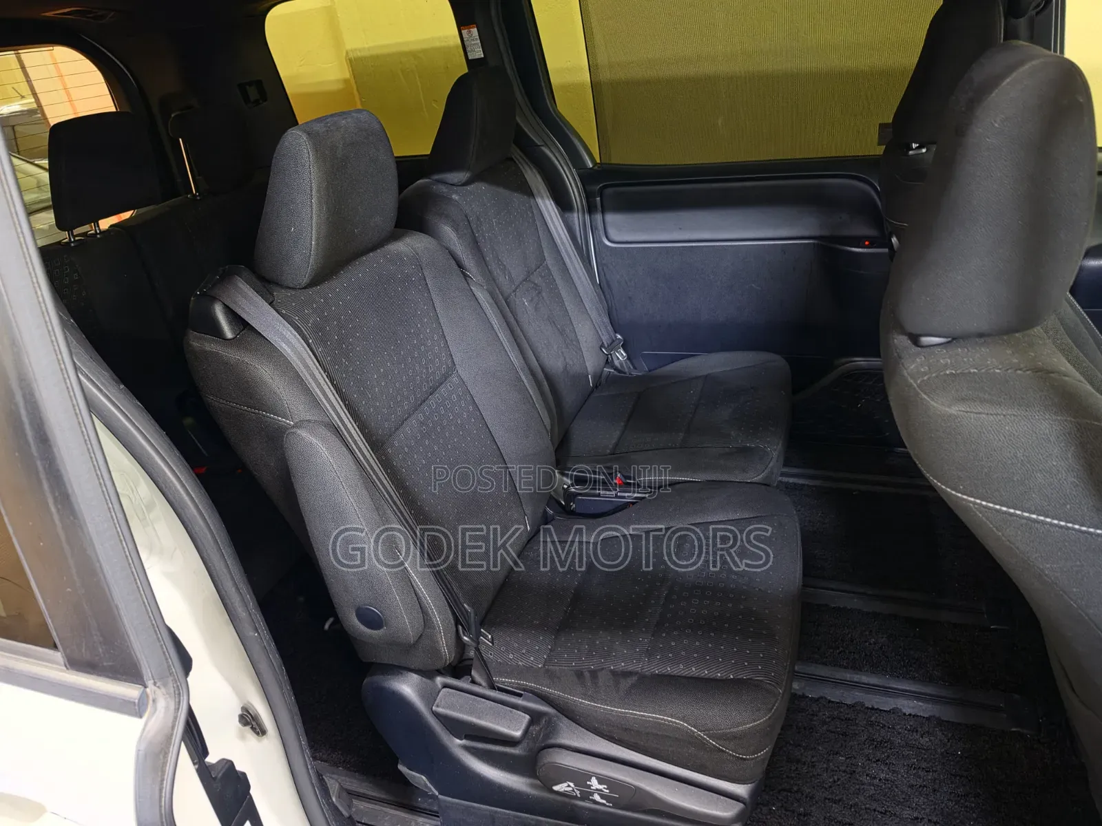 Toyota Noah 2019 White