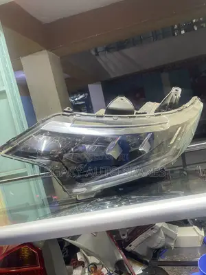 Mitsubishi Outlander Headlight(2018)