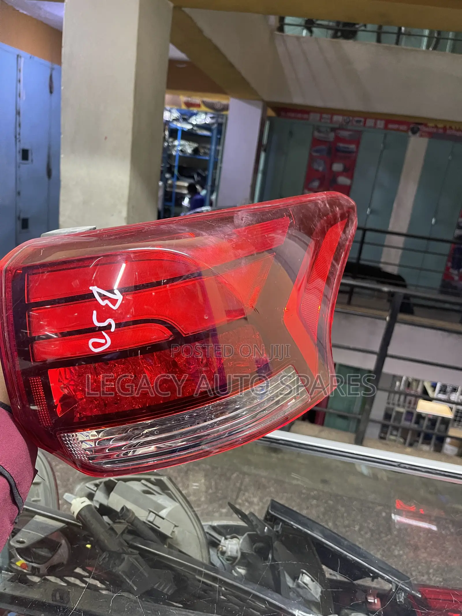Mitsubishi Outlander 2018 Taillight