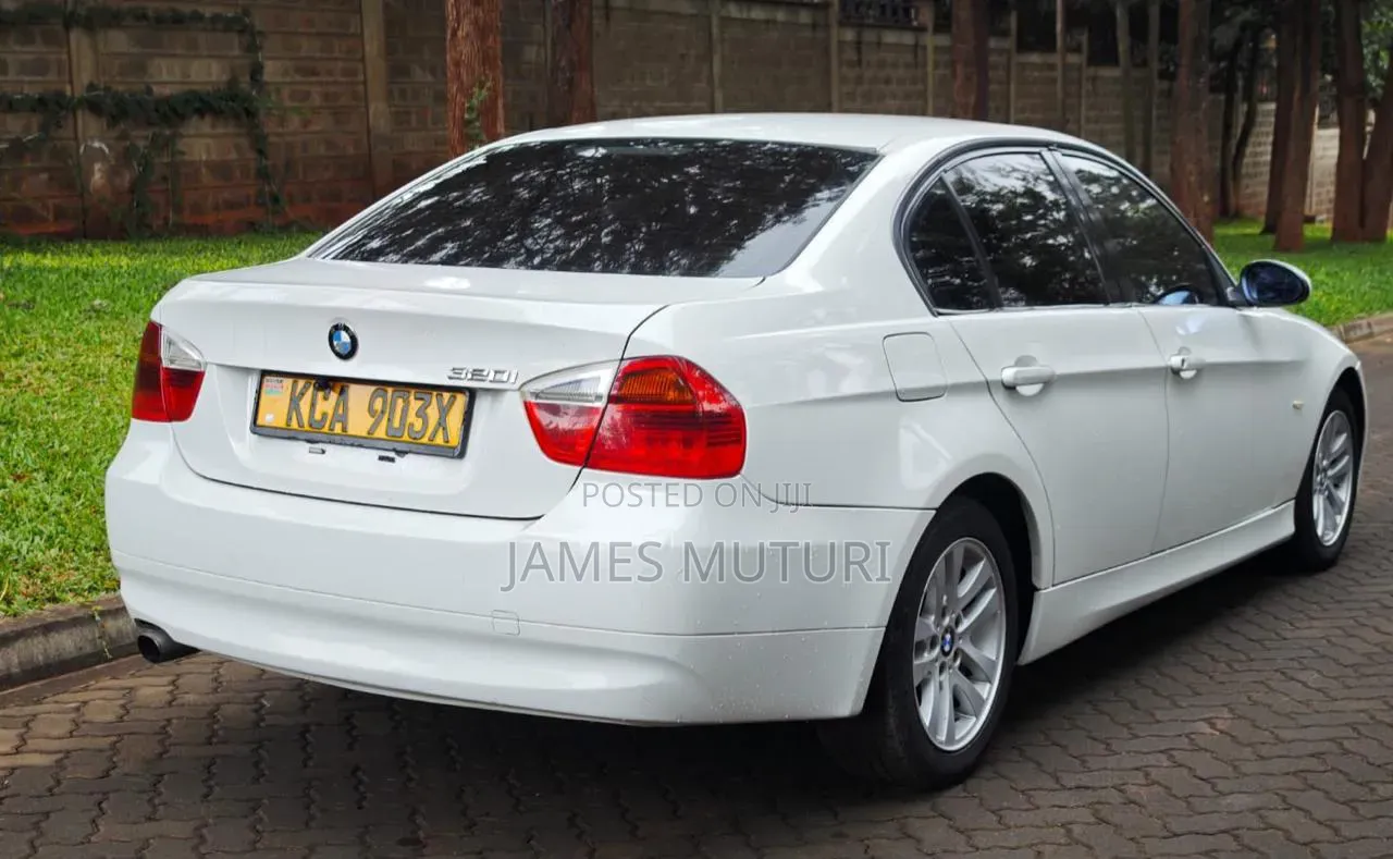 BMW 320i 2007 Pearl