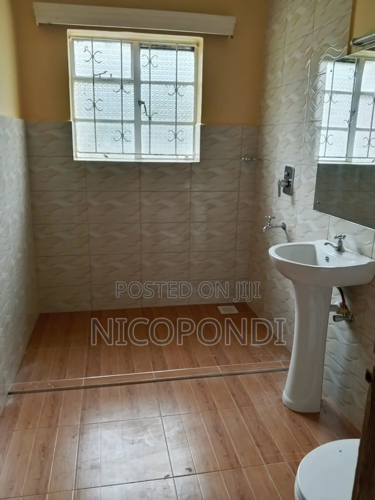 4 Bedroom Maisonette for Rent