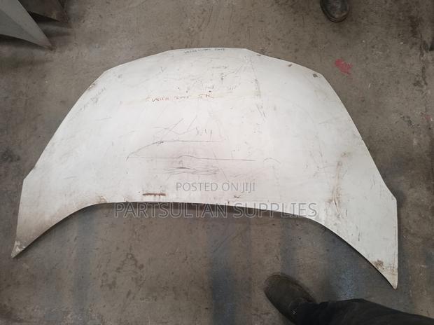 Bonnet Toyota Wish 2005