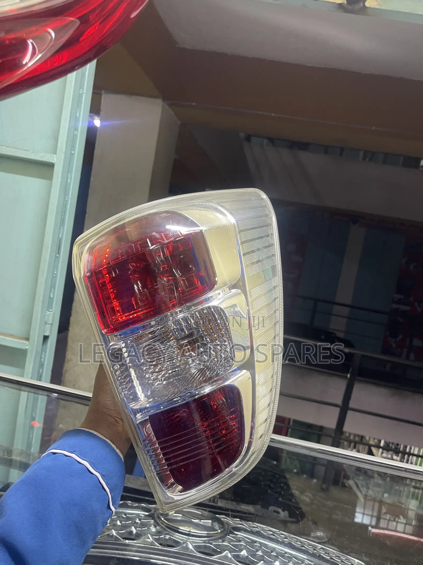 Toyota Rush Taillight