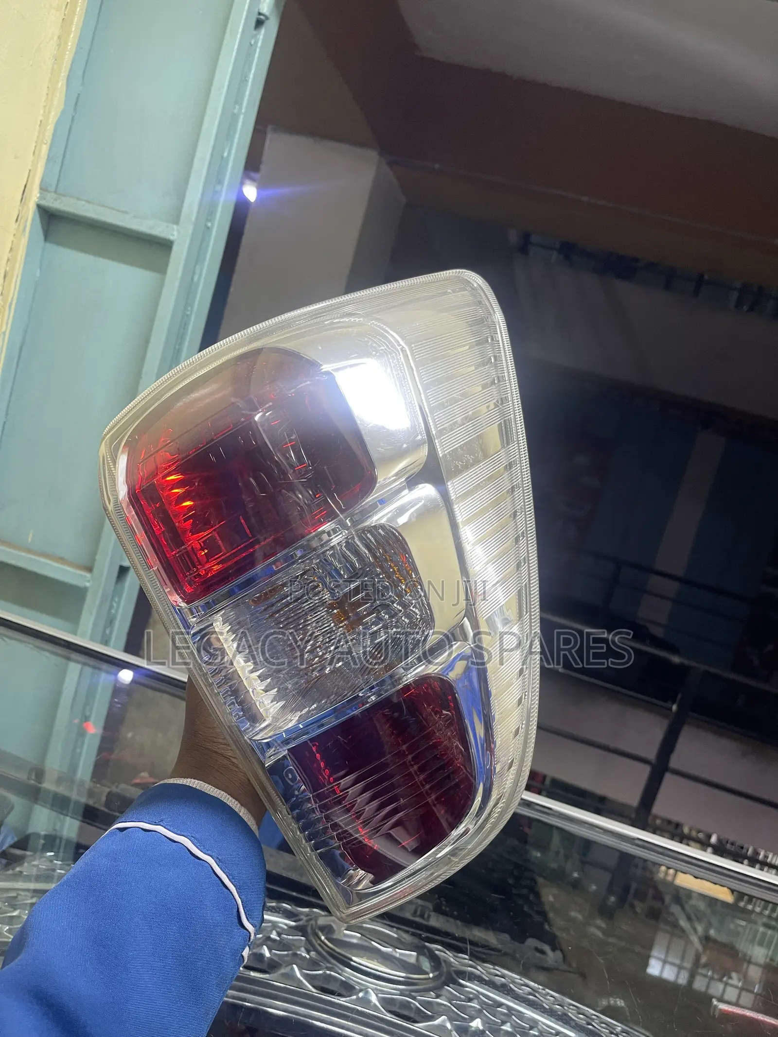 Toyota Rush Taillight