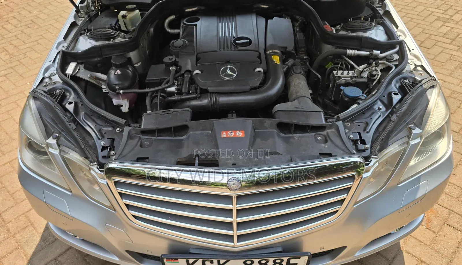 Mercedes-Benz E250 2009 Silver