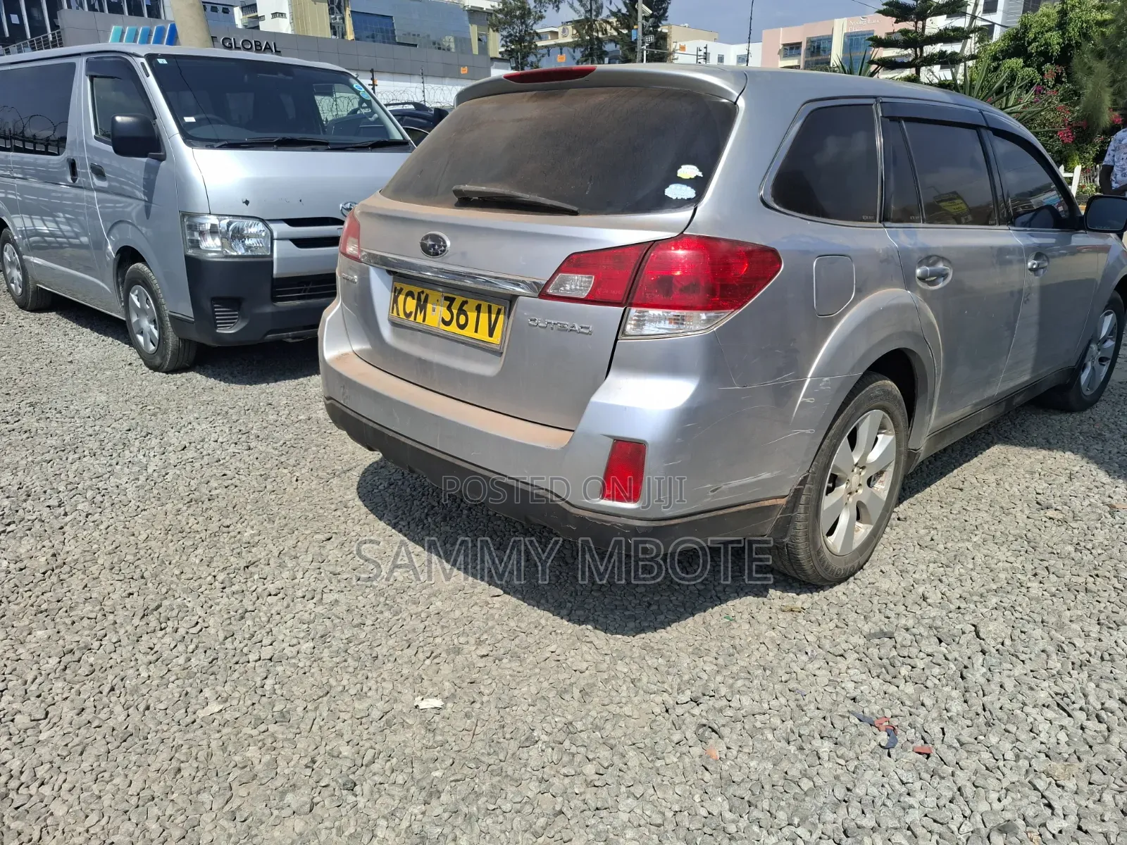 Subaru Outback 2010 Silver