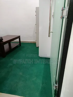 Edge to Edge Green Carpet