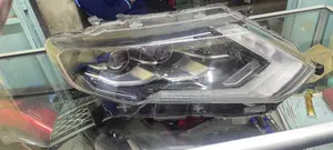 Nissan X-Trail Headlight (Nt32)