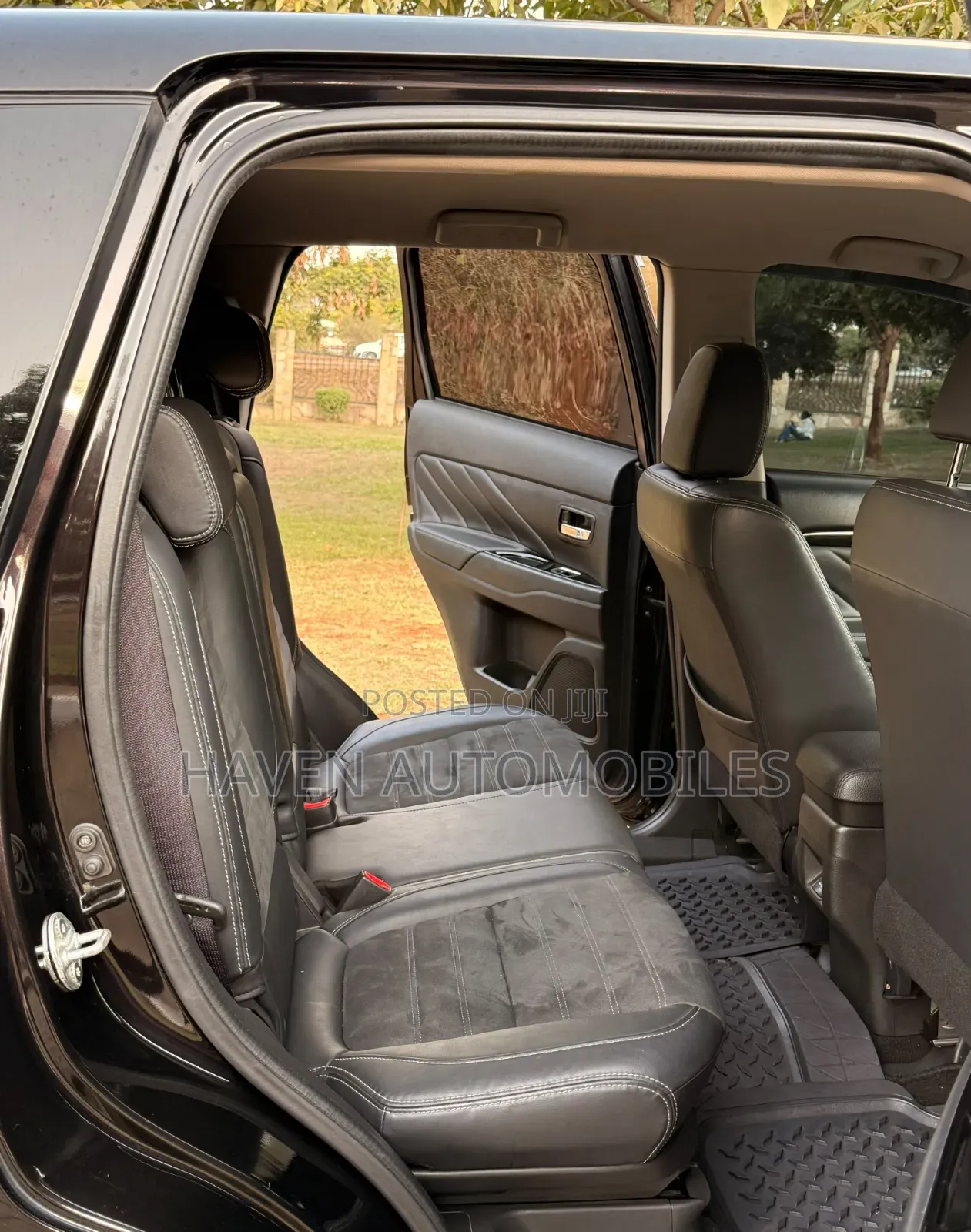 Mitsubishi Outlander 2017 Black