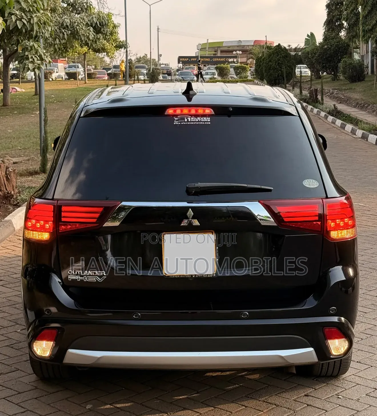 Mitsubishi Outlander 2017 Black