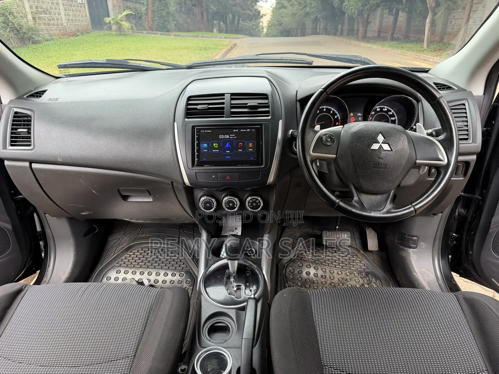 Mitsubishi RVR 2013 Black