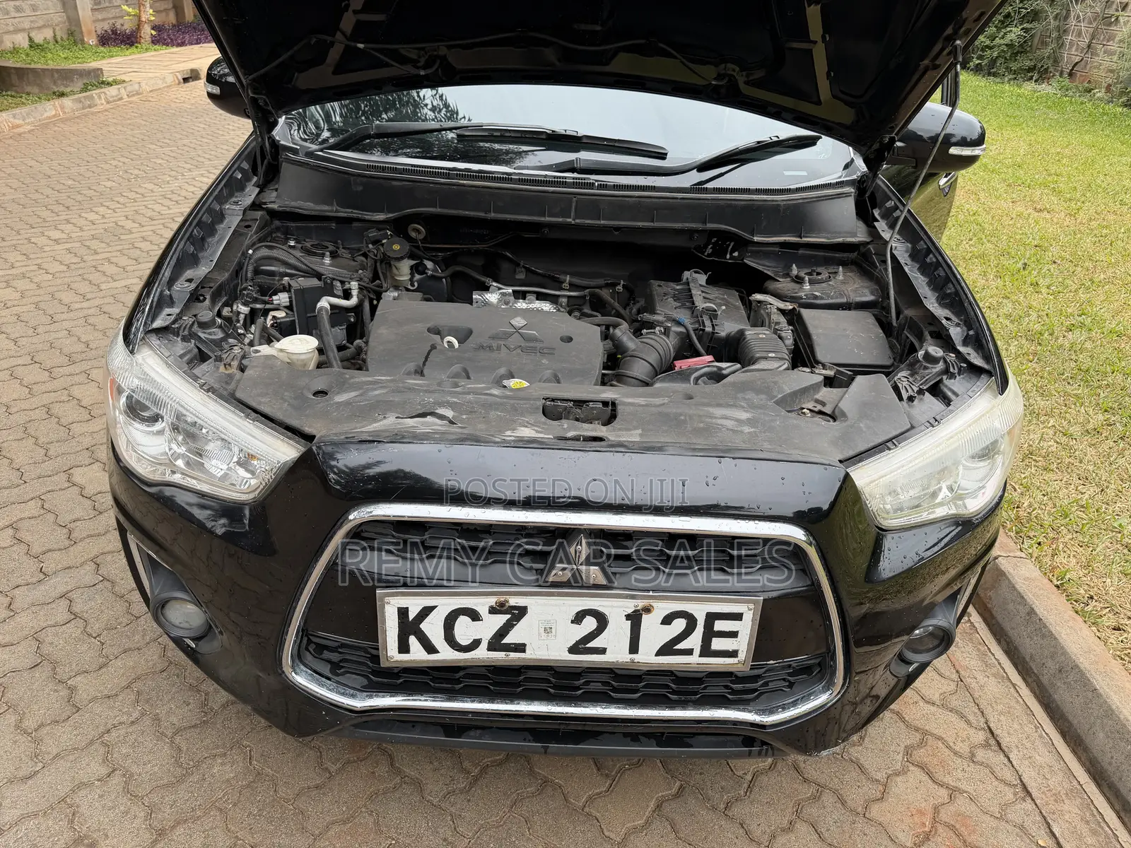 Mitsubishi RVR 2013 Black