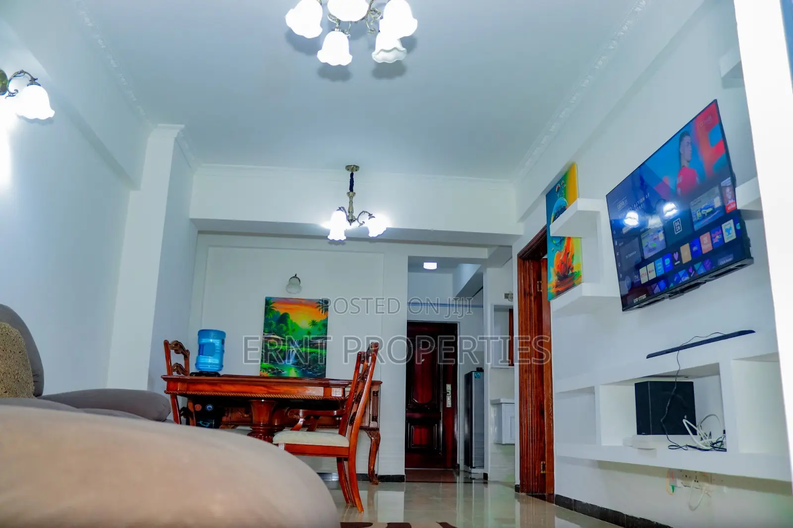  Furnished 2-Bedroom Apartment for Short Long Stay – Dennis Pritt