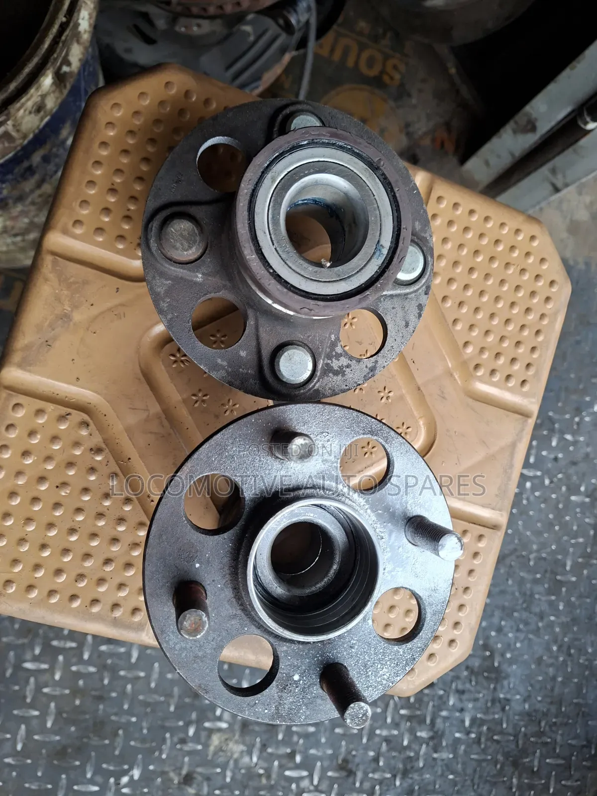 Rear Hub Honda Fit 2010