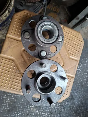 Rear Hub Honda Fit 2010