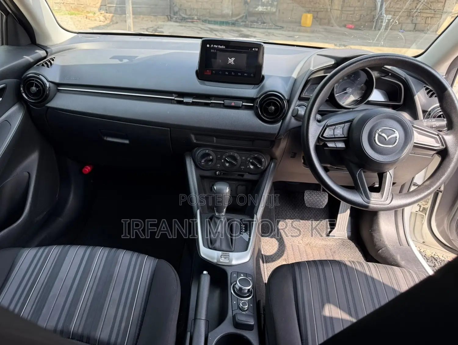 Mazda 2 2019 White