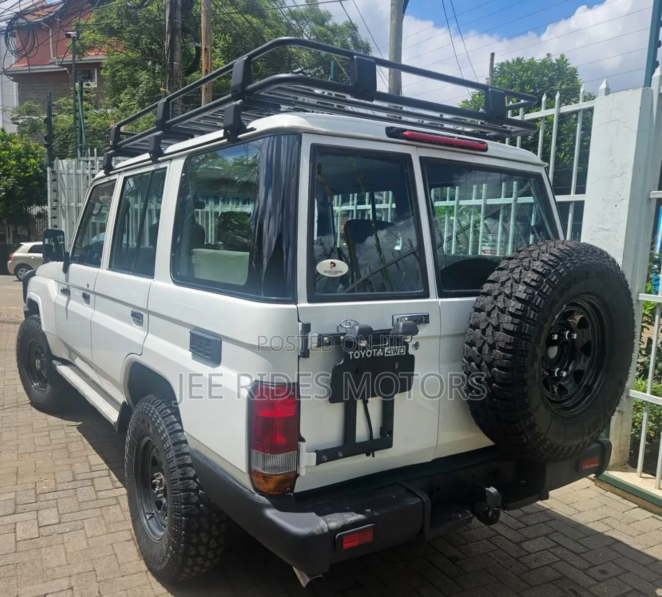 Toyota Land Cruiser 2019 White