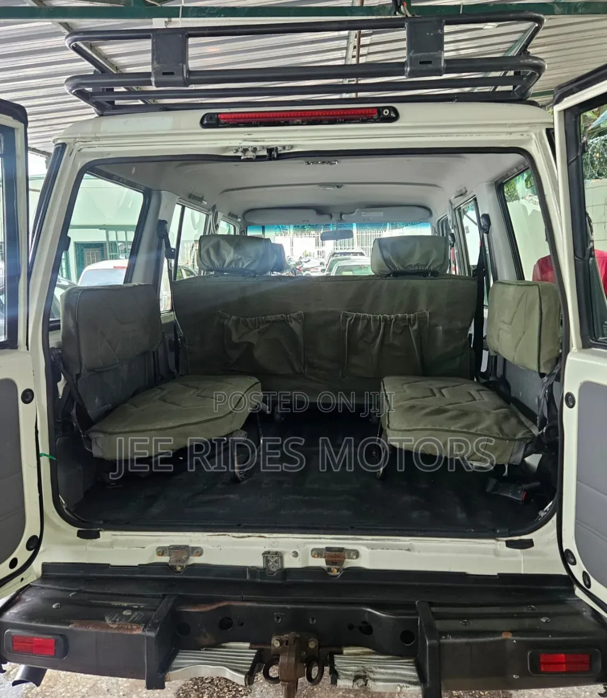 Toyota Land Cruiser 2019 White