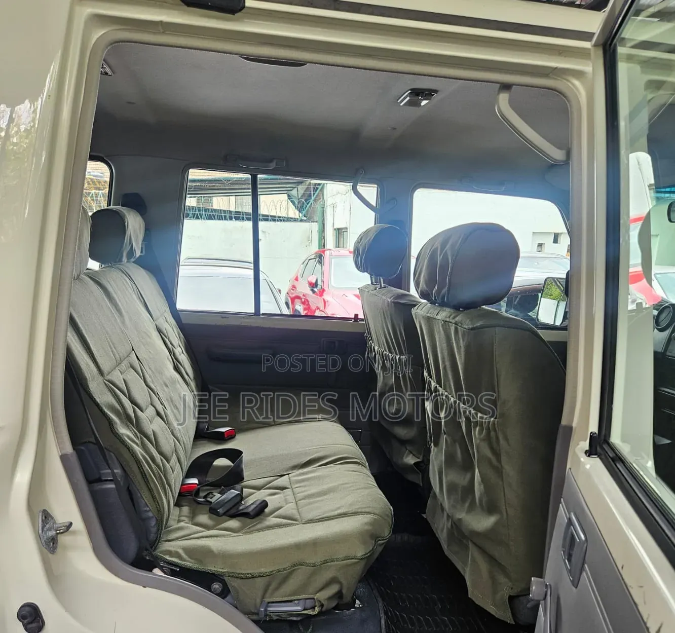 Toyota Land Cruiser 2019 White