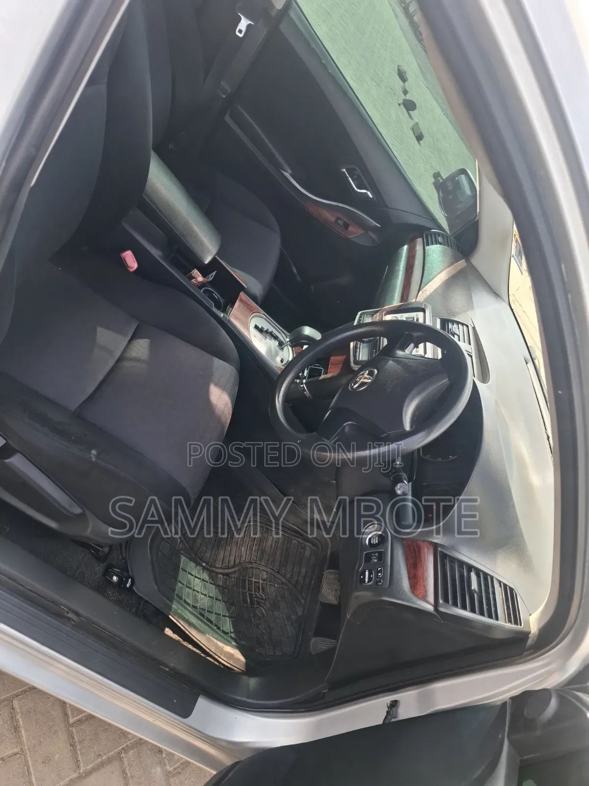 Toyota Corolla Fielder 2014 Silver