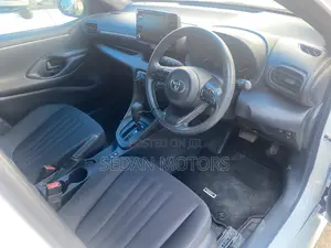 Toyota Yaris 2019 White