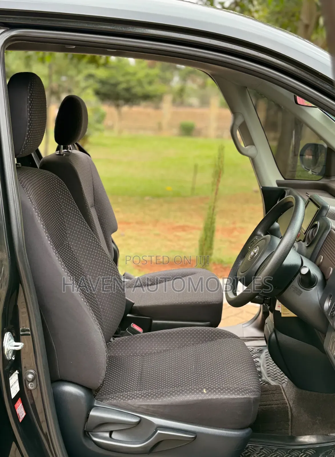 Toyota Spade 2016 Black