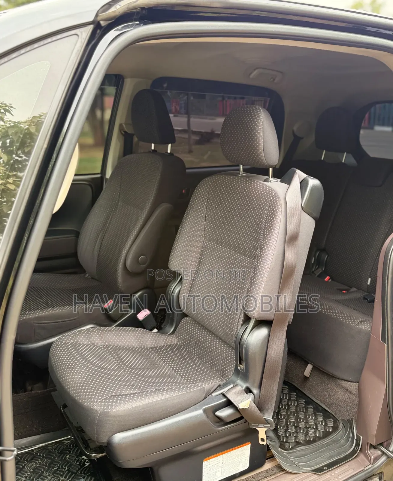 Toyota Spade 2016 Black