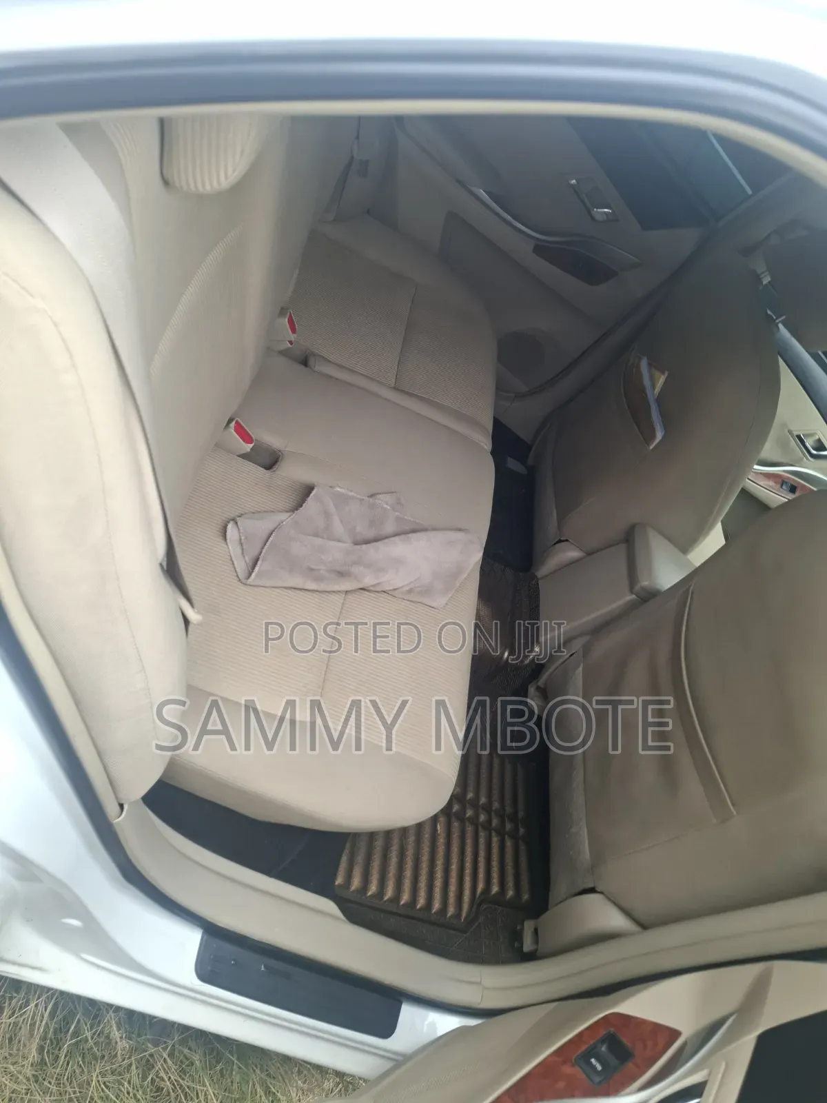 Toyota Premio 2013 White