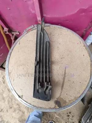 Bumper Cover Nze 2002