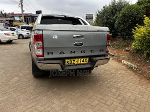 Ford Ranger Wildtrak 2014 Silver