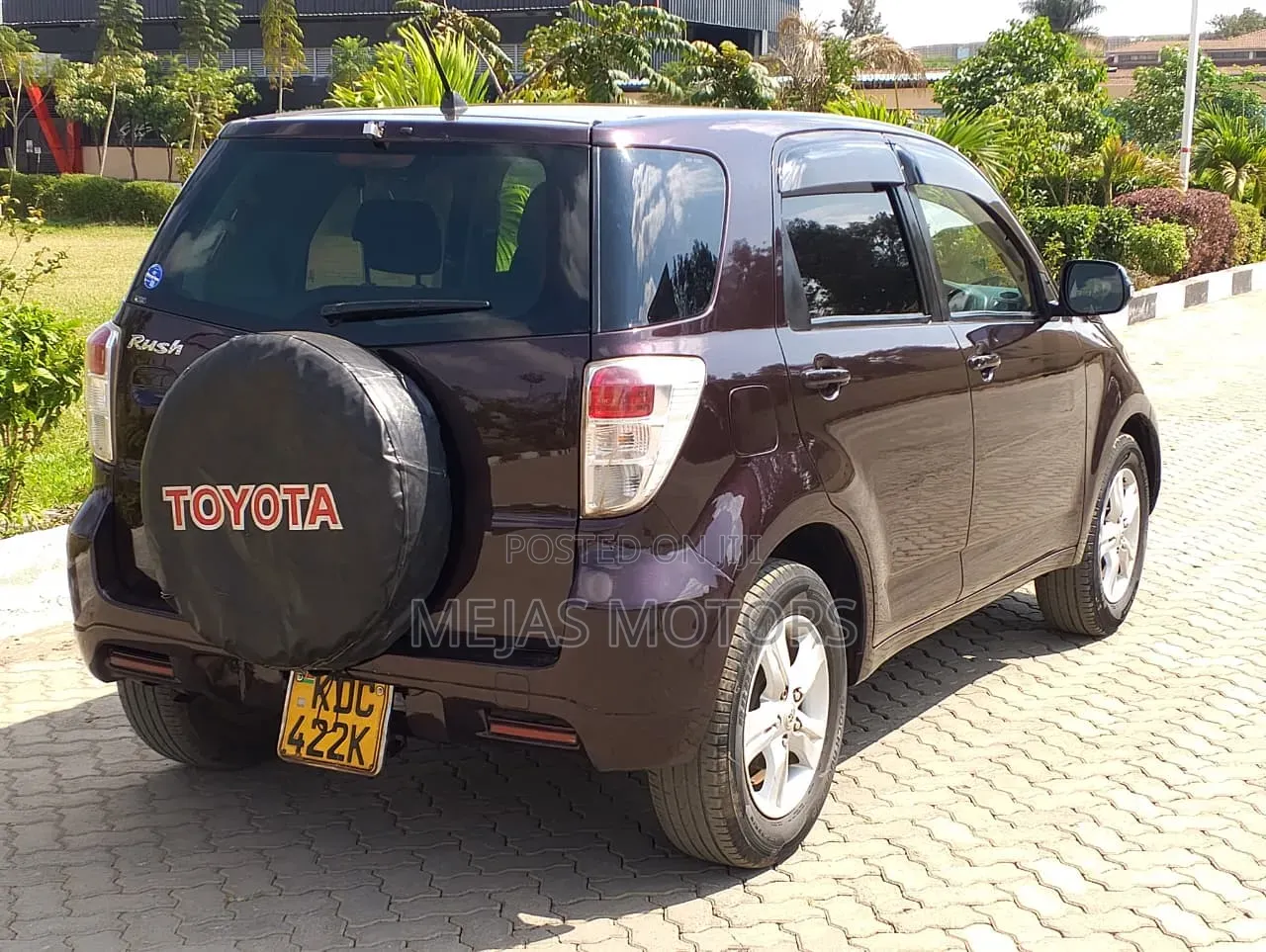 Toyota Rush 2014 Beige
