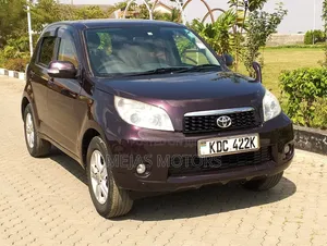 Toyota Rush 2014 Beige