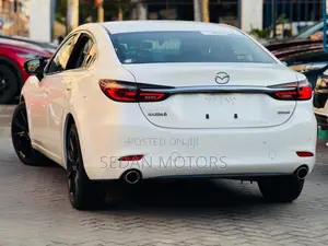Mazda Atenza 2019 Off white