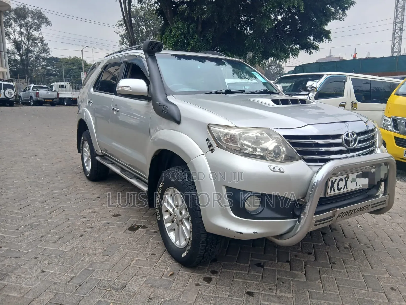 Toyota Fortuner 2007 Silver