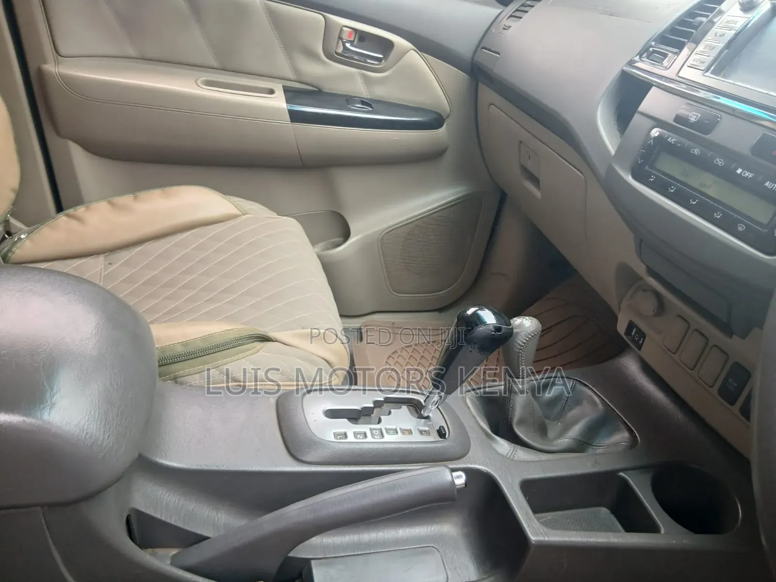 Toyota Fortuner 2007 Silver