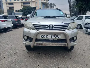 Toyota Fortuner 2007 Silver