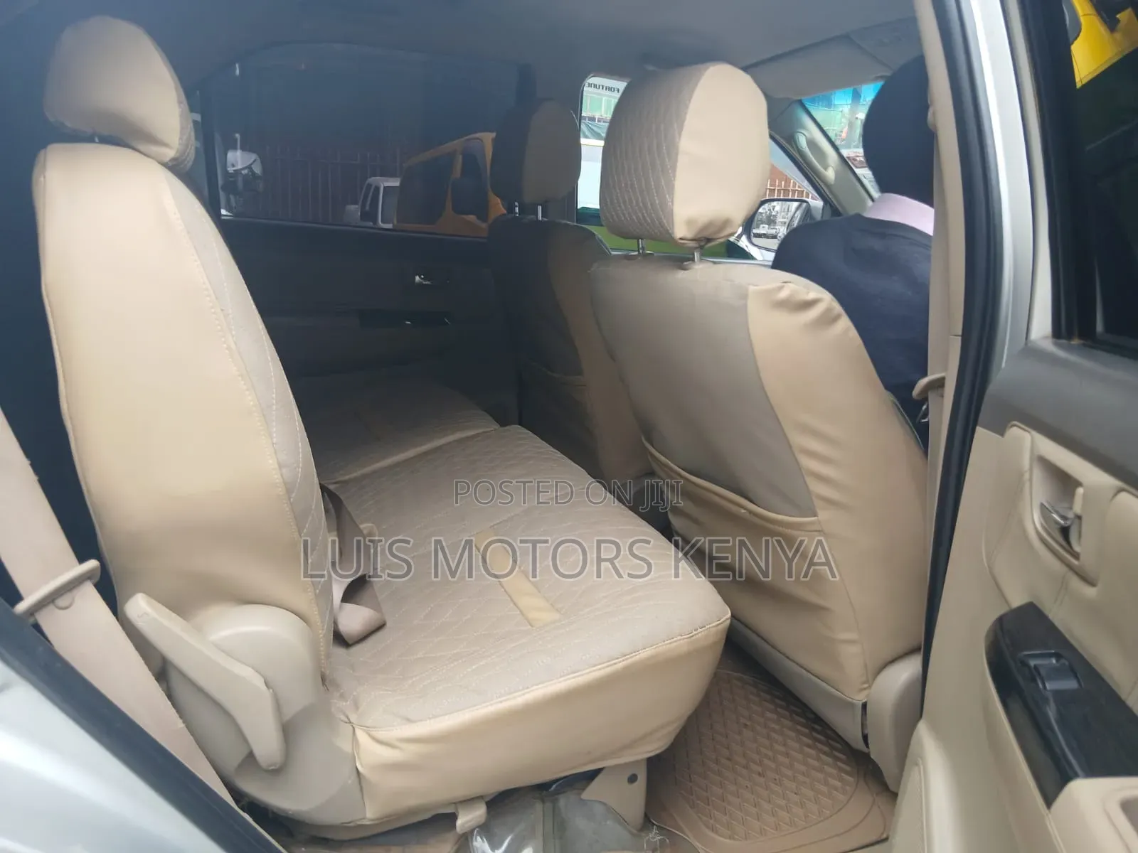 Toyota Fortuner 2007 Silver